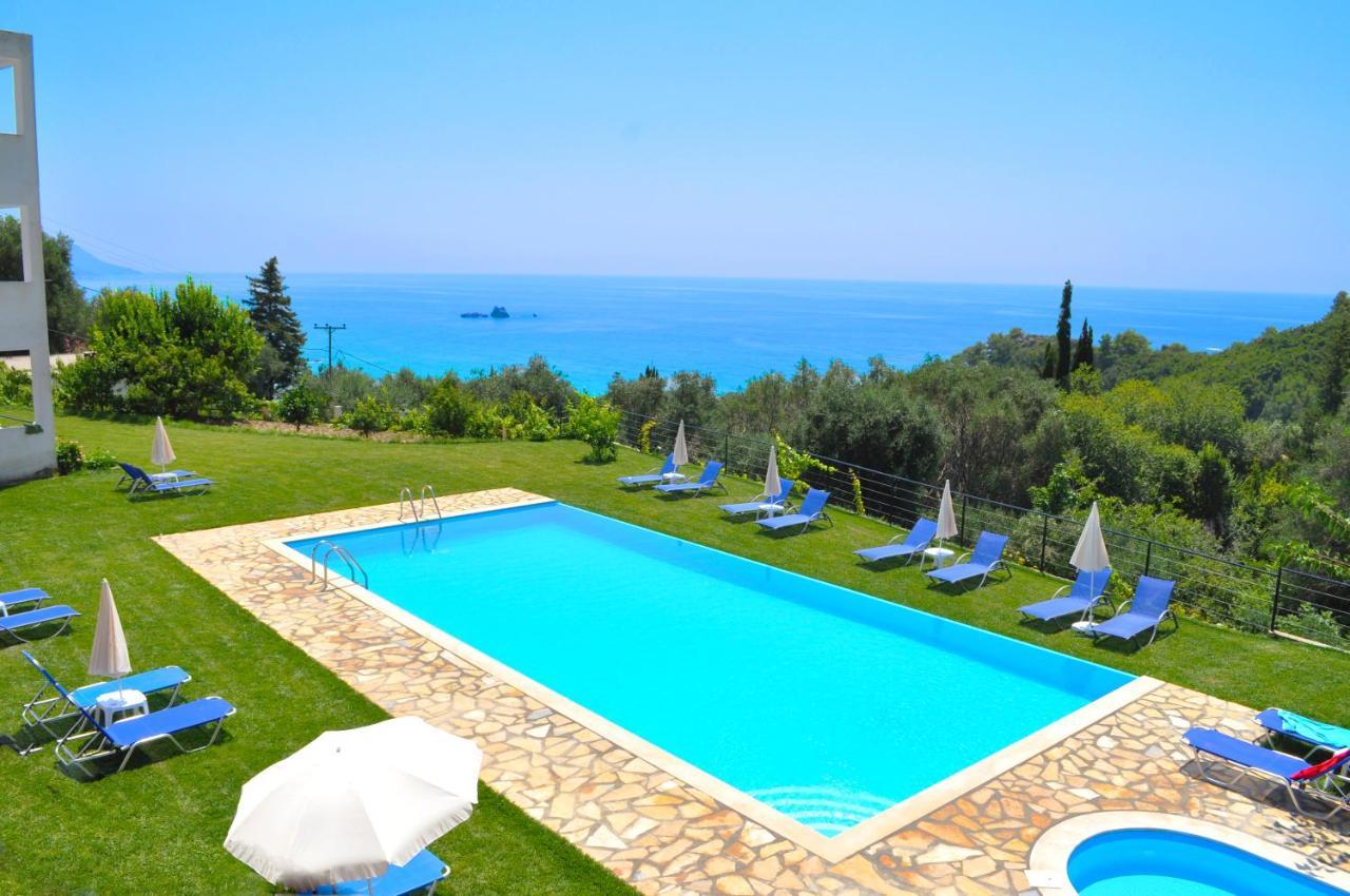 Luxury Loft Apartment With Pool - Pelekas Beach, Corfu Exterior foto