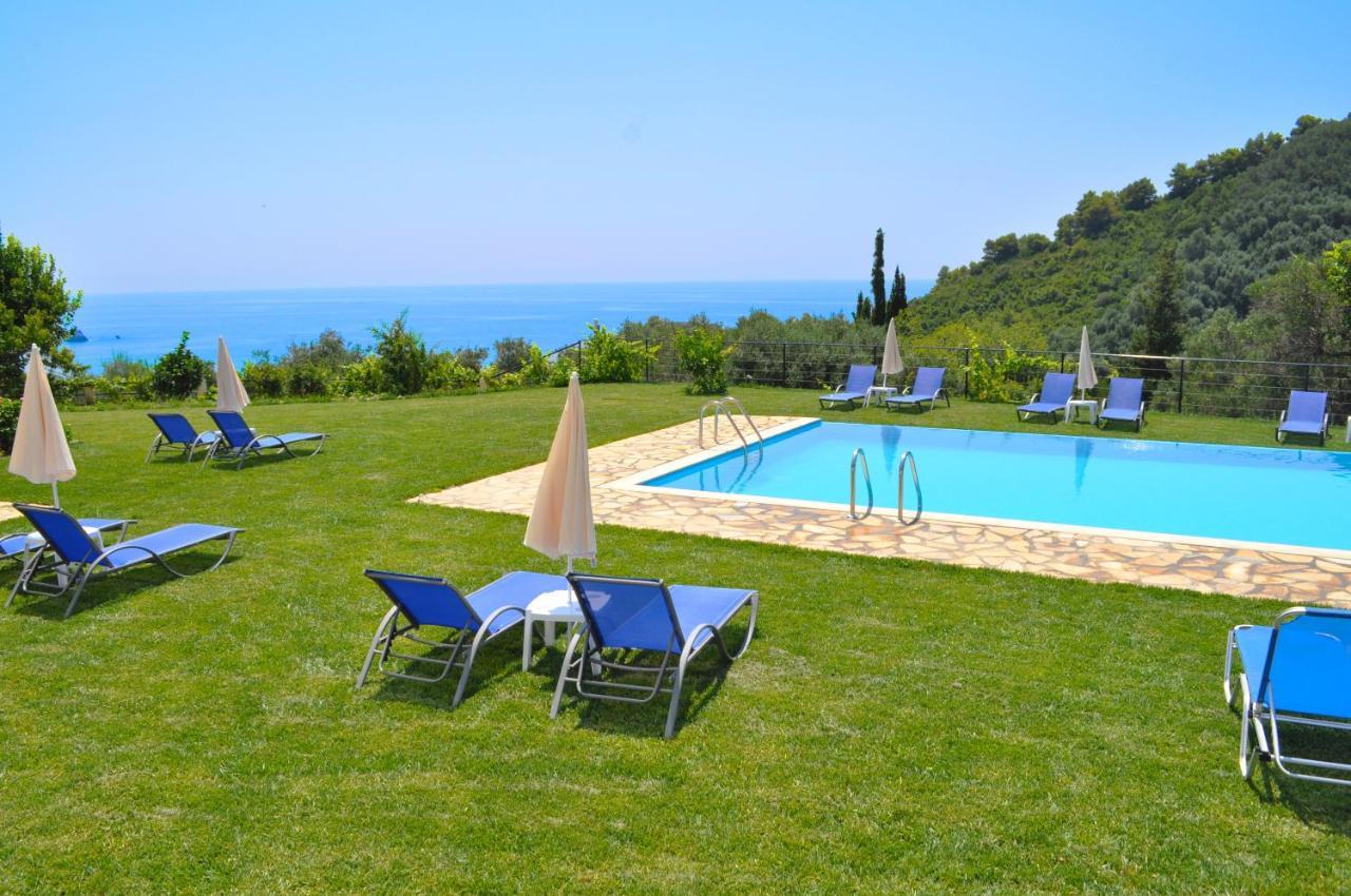Luxury Loft Apartment With Pool - Pelekas Beach, Corfu Exterior foto