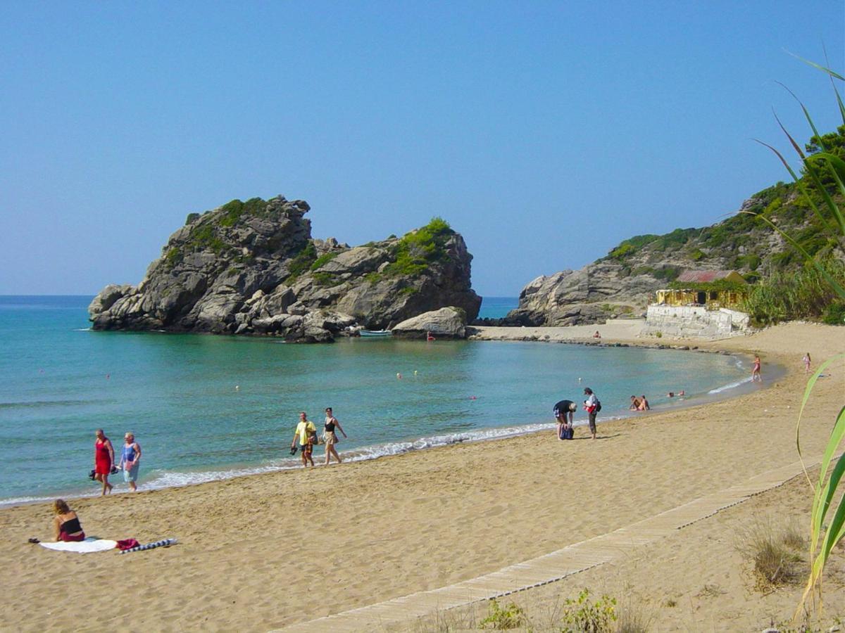 Luxury Loft Apartment With Pool - Pelekas Beach, Corfu Exterior foto